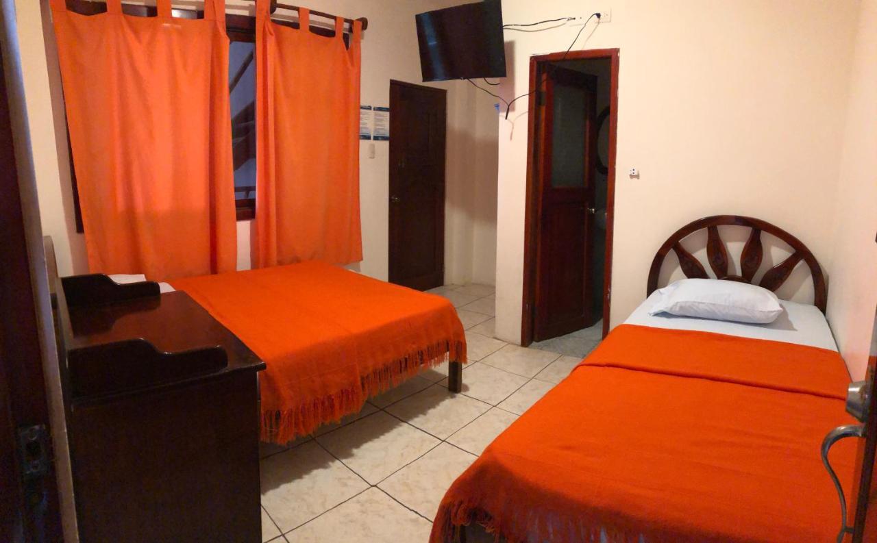 Hostal Pakaloro Montanita Bagian luar foto