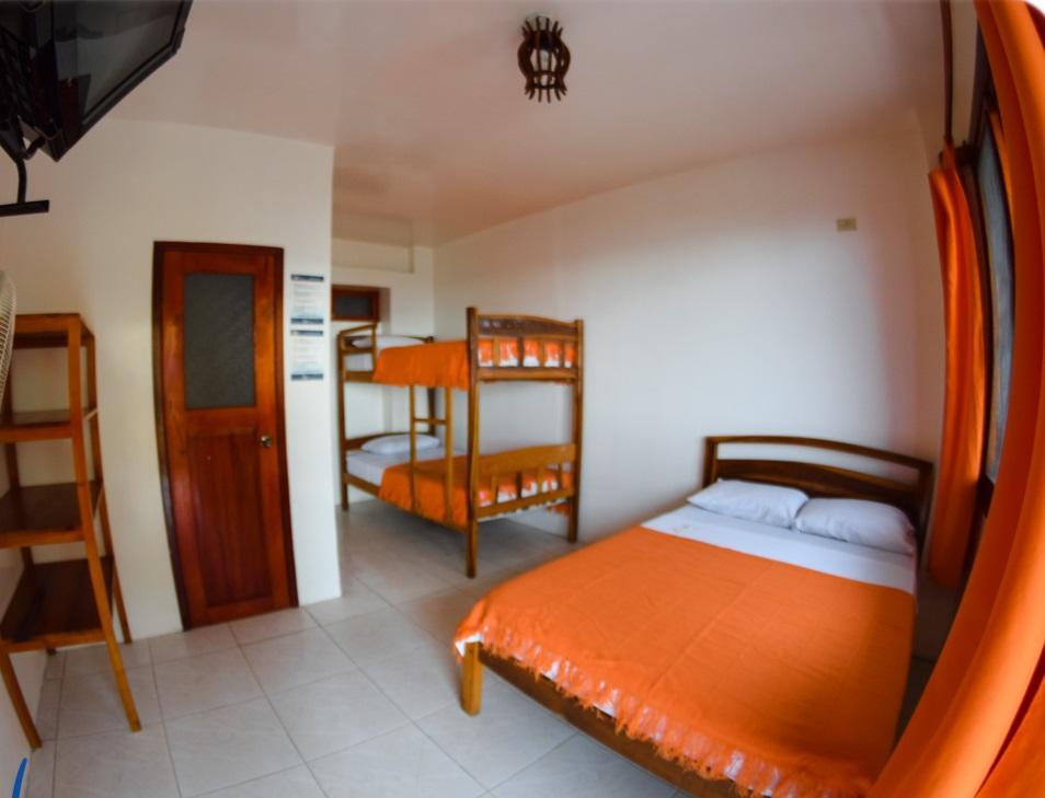 Hostal Pakaloro Montanita Bagian luar foto