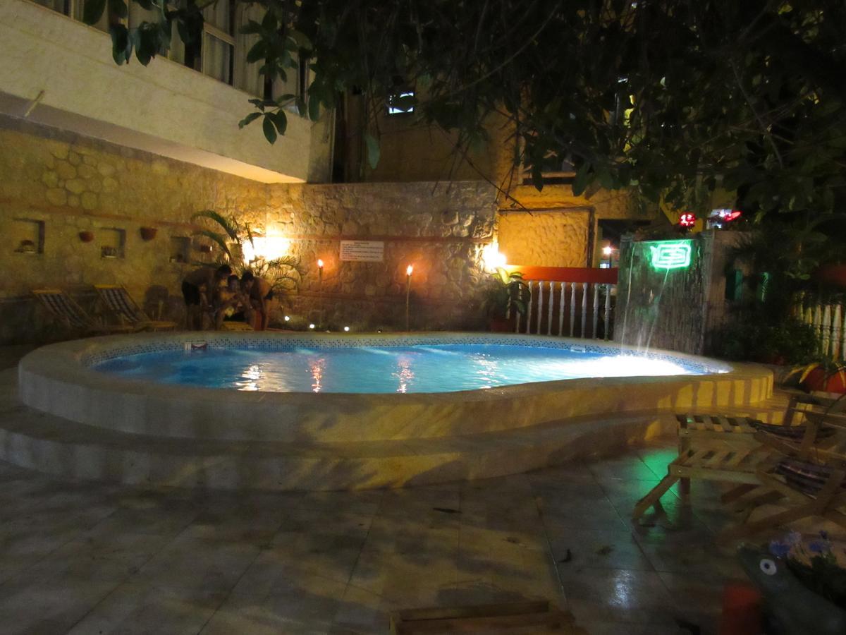 Hostal Pakaloro Montanita Bagian luar foto